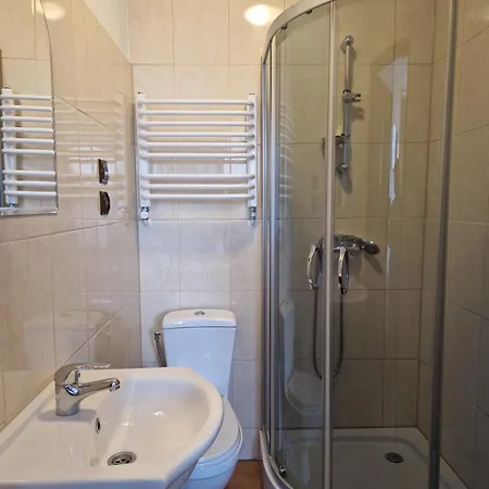 Rynio - Goscinne منزل للإقامة